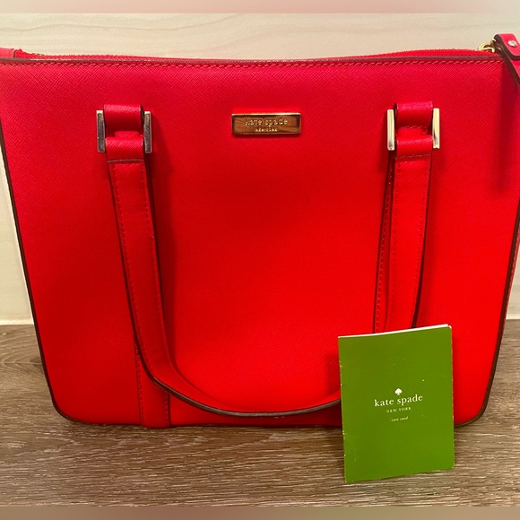 Kate Spade tote - Picture 1 of 10